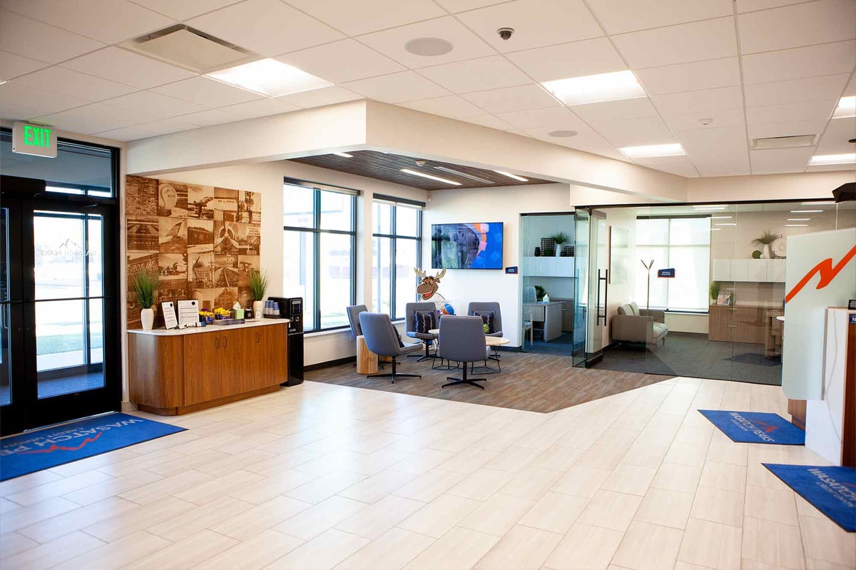 Roy-lobby-2
