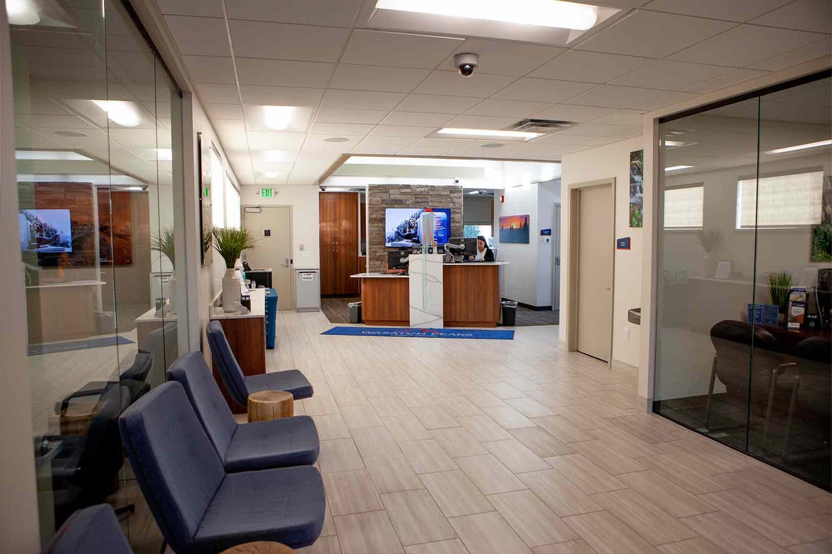 West-Haven-main-lobby