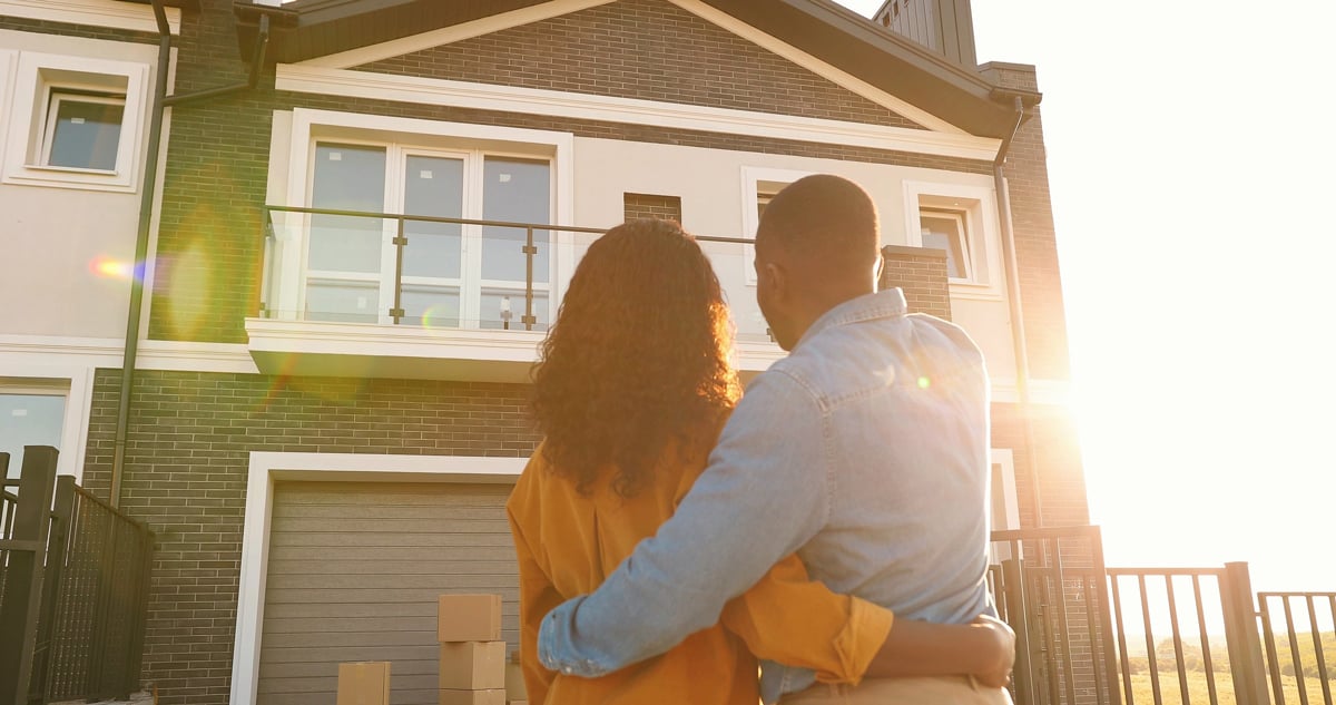 Couple looking at house they want to purchase with FHA Mortgage Loan