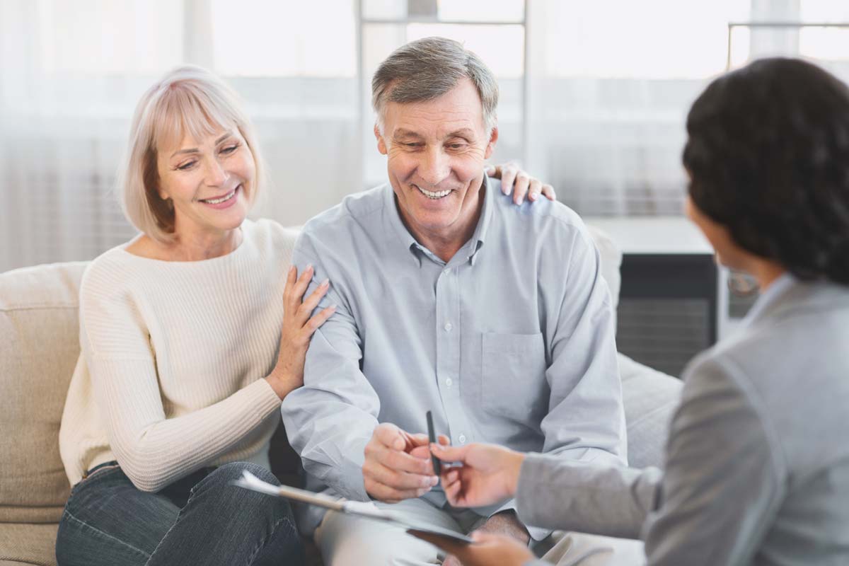 Older couple talking 